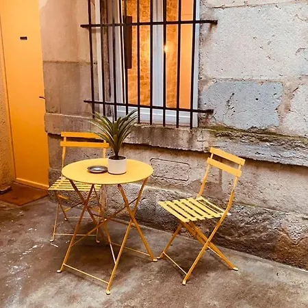 Studio Renove Avec Patio, Coeur Du Centre Ville Besanzón Exterior foto