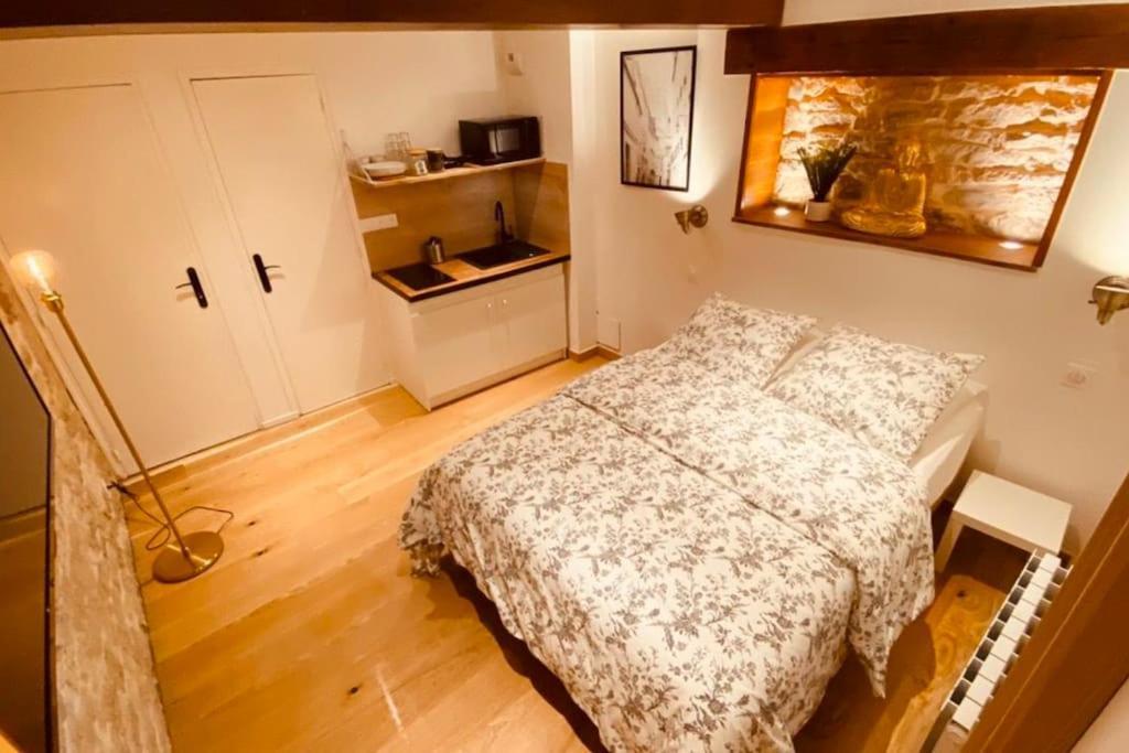 Renove Avec Patio, Coeur Du Centre Appartement
